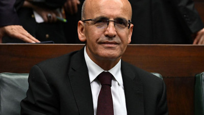Mehmet Şimşek'ten TCMB'deki rezerv artışına ilişkin açıklama: Cesaret verici