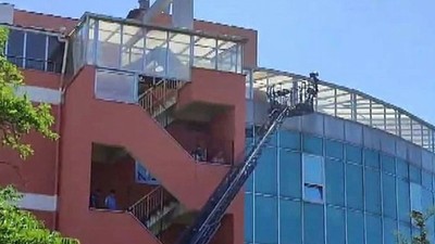 Bakırköy Dr. Sadi Konuk Eğitim ve Araştırma Hastanesi'nde yangın! Ekipler harekete geçti