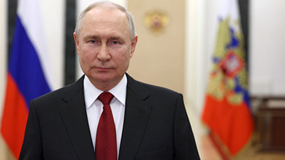 Putin Polonya'ya savaş mı açıyor? Stalin'in hediyesi olan Polonya topraklarını işaret etti