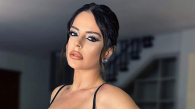 Konserde inanılmaz anlar! Simge Sağın gözyaşlarını tutamadı: "Bu nasıl sevgi be!"