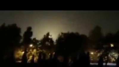 İstanbul'da heyecanlandıran görüntü! Gece yarısı meteor düştü