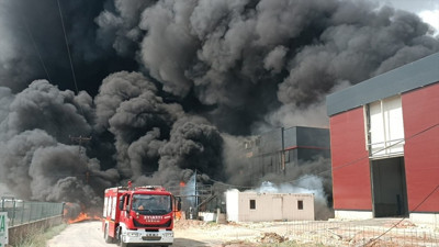 Son Dakika... Tekirdağ'da kimya fabrikasında yangın çıktı
