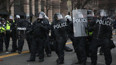 ABD'de 9 polise soruşturma