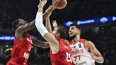 12 Dev Adam Hırvatistan'a 84-71 yenildi
