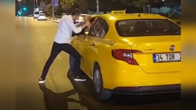 Kadıköy'de müzik açmadığı için taksiciye saldırdı: O anlar kamerada