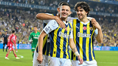 Fenerbahçe Twente'yi farklı mağlup edip turun kapısını araladı!