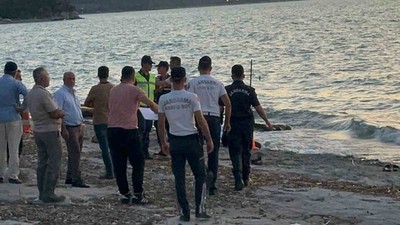 Serinlemek için İznik Gölü'ne giren 80 yaşındaki adam boğularak can verdi