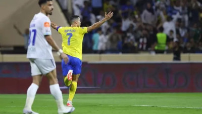 Cristiano Ronaldo'nun hat-trick yaptığı maçı Al Nassr kazandı