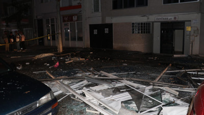 Eskişehir'de bir binanın 4. katında patlama! 1 kişi hayatını kaybetti