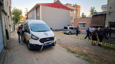 Adana'da aile yemeğinde vahşet: Annesini ve akrabalarını vurup intihara kalkıştı