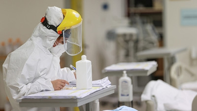 Koronavirüs Pirola varyantı uyarısı! Yeniden aşılanma mı gelecek?