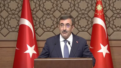 Türkiye'nin ekonomideki 3 yıllık yol haritası açıklandı! İşte beklenen işsizlik ve büyüme verileri