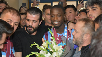 Nicolas Pepe Trabzon'a geldi