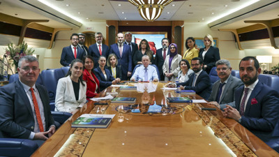 Son Dakika: Cumhurbaşkanı Erdoğan Hindistan dönüşü uçakta gazetecilere konuştu! Enflasyonla mücadele için yol haritamız var