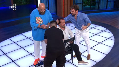 MasterChef'in fenomen jürisi Mehmet Şef tadımdan sonra fenalaştı