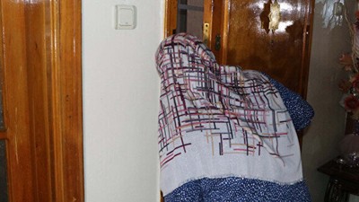 Her akşam saat 21.10'da kapıları çalıyor! Asılsız ihbarlar, ölüm ilanları, siparişler