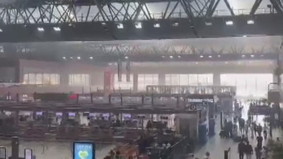 Sabiha Gökçen Havalimanı'nda duman paniği