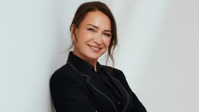 Demet Akbağ, Altın Portakal Film Festivali jüri başkanlığından istifa etti