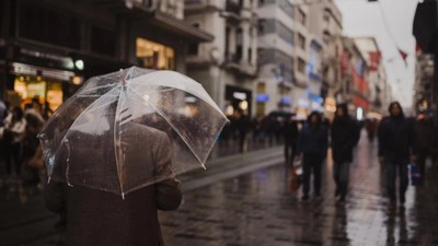 Meteoroloji ve AFAD'dan peş peşe uyarılar: İstanbul dahil 17 il için sarı kodlu alarm