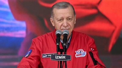 Son Dakika: Cumhurbaşkanı Erdoğan TEKNOFEST'te açıklamalarda bulundu! Muhalefete ince ayar: dışarıda aradığınız ileri teknoloji burada