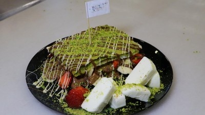 Geleneksel tatlının yeni şekli: Waffle Katmer