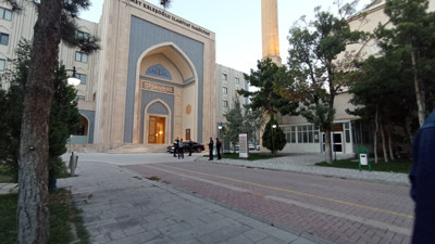 Konya Necmettin Erbakan Üniversitesinde çıkan arbede de Profesör silahla yaralandı