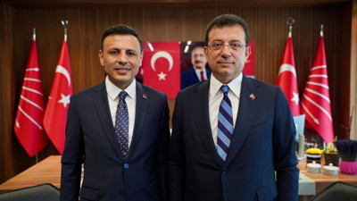 İBB Başkanı Ekrem İmamoğlu CHP İstanbul İl Başkanı Özgür Çelik'e 'hayırlı olsun' ziyaretinde bulundu