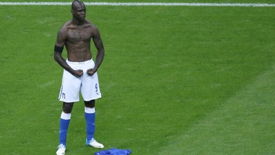 Zlatan'ın eleştirilerine Balotelli'den sert yanıt: Kendini Tanrı sanan garip bir karakter oldu