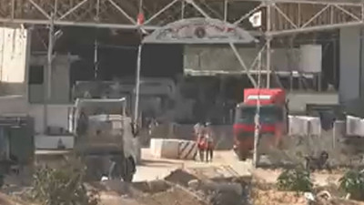 Yardım tırı konvoyu Gazze'ye ulaştı! İnsanlık krizine karşı ilk müdahale