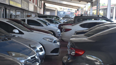 Otomobil fiyatlarında sert düşüş! İlan sitelerindeki araç sayısı 400 binden 1 milyon adede ulaştı