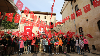Mustafa Kemal Atatürk'ün nüfusa kayıtlı olduğu mahallede Cumhuriyet coşkusu!