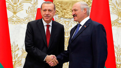 Belarus Cumhurbaşkanı Lukaşenko Türkiye Cumhuriyeti'nin 100. yıl dönümünü kutladı