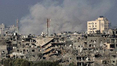 Katil İsrail Gazze'de sığınmacıların kaldığı okulu bombaladı!