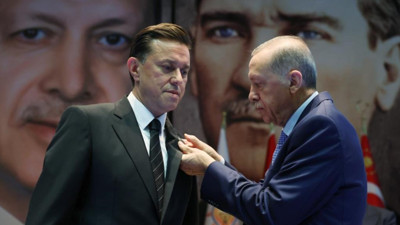 Son Dakika: İYİ Parti'den istifa edip AK Parti'ye geçen Nebi Hatipoğlu'nun rozetini Cumhurbaşkanı Erdoğan taktı