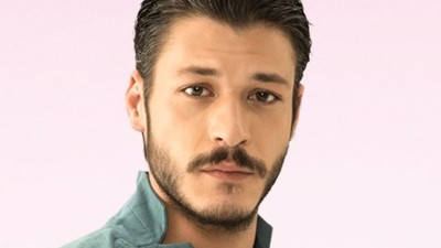 Başarılı oyuncu Kubilay Aka 2 ayda 16 kilo verdi... Son hali görenleri şaşırttı! Zayıflama sırrı ortaya çıktı