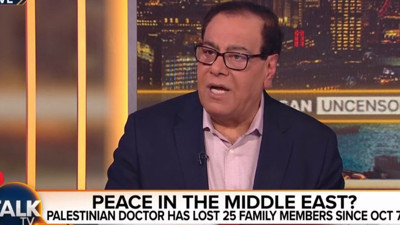 Filistinli doktor İzzeldin Abuelaish 7 Ekim'den bu yana İsrail'in saldırılarında ailesinden 25 kişiyi kaybetti