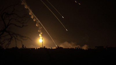 İsrail Gazze'yi gece boyunca bombaladı! Evler yıkıldı siviller katledildi