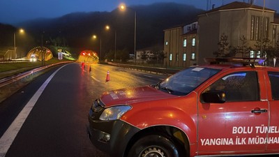 Anadolu Otoyolu Bolu Dağı Tüneli İstanbul yönü kapatıldı! Heyelan riski bulunuyor