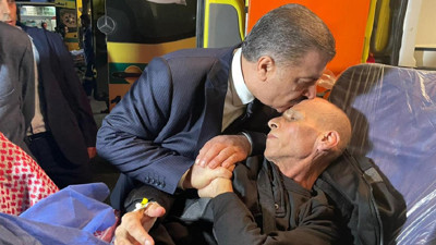Son Dakika: Gazzeli kanser hastaları Türkiye'ye getirildi! 27 hasta tedavi için Ankara'da