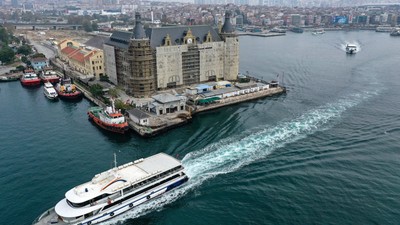 Haydarpaşa Garı görenlerin beğenisini toplandı! İşte tarihi restorasyondan görüntüler