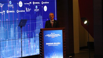 Bakan Uraloğlu: 5G'yi 25 lokasyonda denedik; uçuyor