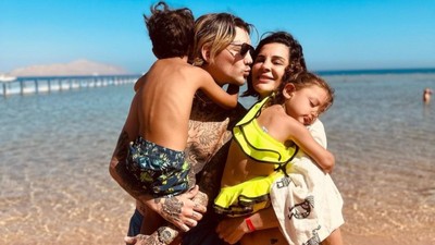Deniz Akkaya'dan bomba iddia: Eylül Öztürk, Dilan Polat'tan sonra panikledi! ABD'deki milyon dolarlık evlerini devretmeye başladı