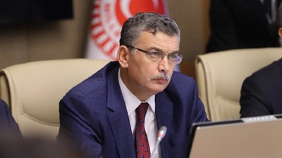 Şanlıurfa'nın eski Valisi Celalettin Güvenç siyasete geri dönüyor
