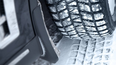 Son dakika! Araç sahipleri dikkat: Kış lastiği zorunluluğu öne çekildi! Kimler zorunda?