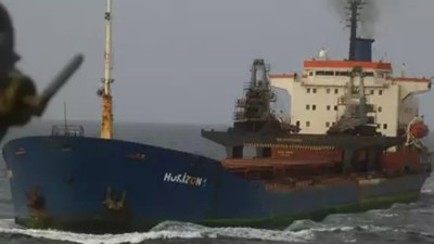 Yemen açıklarında 22 mürettebatlı kargo gemisi kaçırıldı! Kaptanının Türk olduğu belirtildi