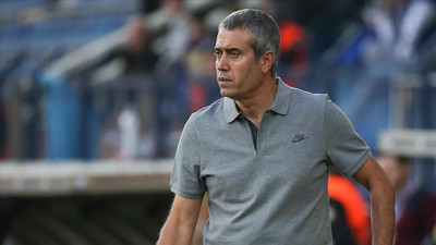 Kasımpaşa'da Kemal Özdeş istifa etti