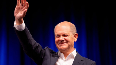 Almanya Başbakanı Scholz'dan açıklama: Bütçede kemer sıkma olacak
