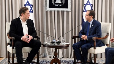 Elon Musk tarafını değiştirdi: Sivilleri öldürmekte ısrar edenleri öldürmekten başka bir seçenek yok
