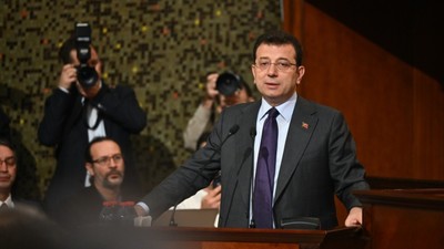 İBB Başkanı İmamoğlu'ndan Cumhurbaşkanı Erdoğan'a 'Yeniden İstanbul' yanıtı