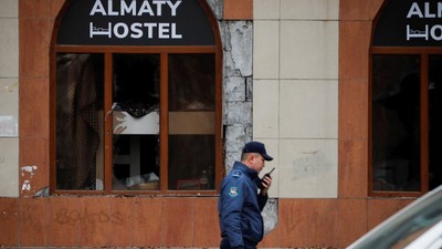 Kazakistan'daki Almatı'da bir pansiyonda yangın! 13 kişi hayatını kaybetti